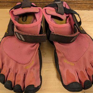 Vibram FiveFinger TrekSport Pink Mesh Barefoot Shoe